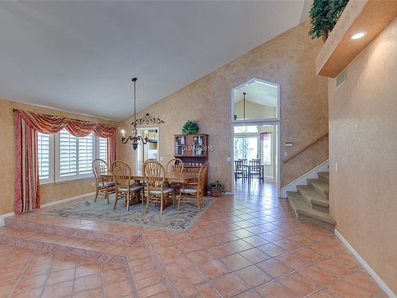 3rd image of 8020 Blue Cascade Ave