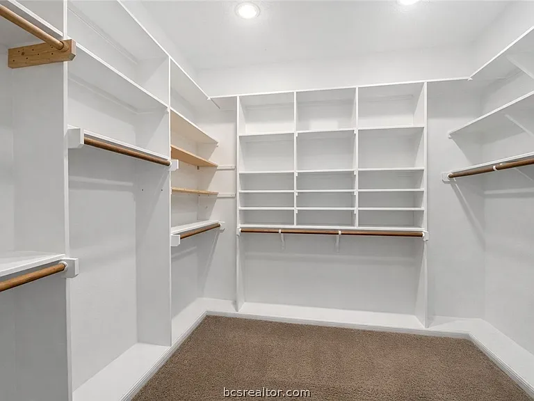 2607 Hailes Ct — Photo 10