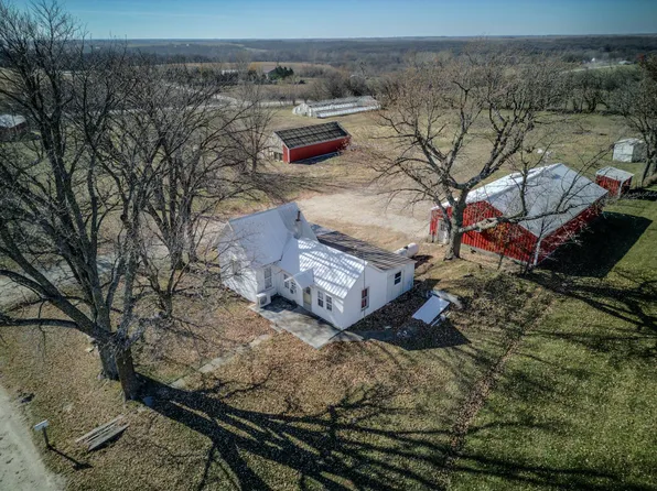 107 C Rd, Onaga, KS 66521