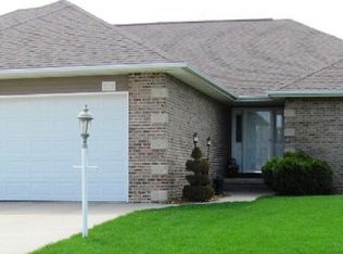 5014 Mercedes Bnd, Waterloo, IA 50701