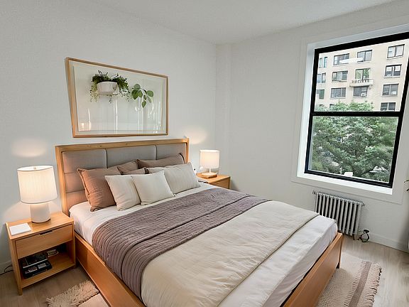 5th image of 251 W 92nd St APT 4E2