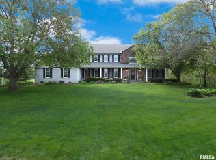 9428 N Philander Chase Ln, Brimfield, IL 61517