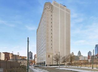 1100 Vine St APT P301, Philadelphia, PA 19107