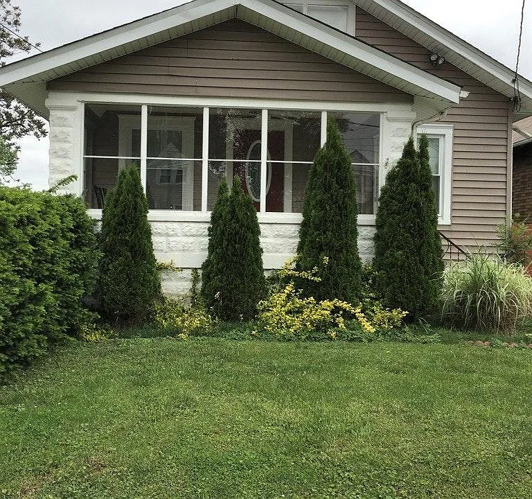 137 Harlan Ave