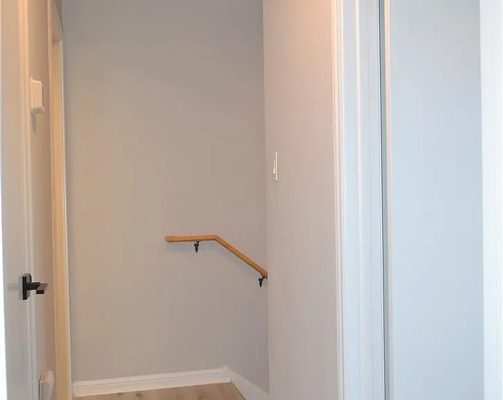 7206 Meador Ave #B — Photo 11