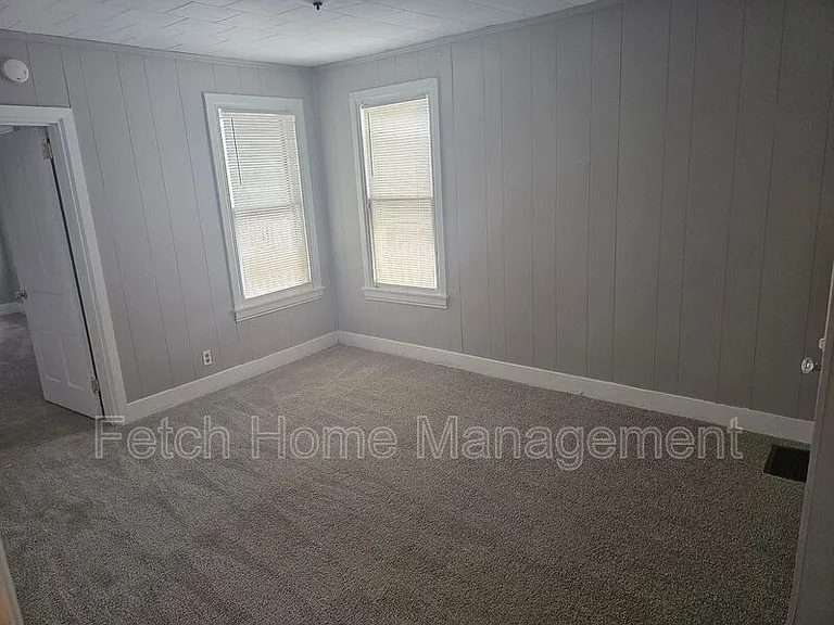 428 Smith St — Photo 10