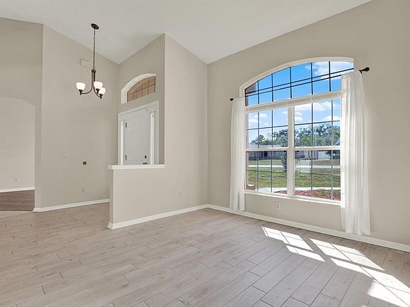 5th image of 4400 Dior Rd