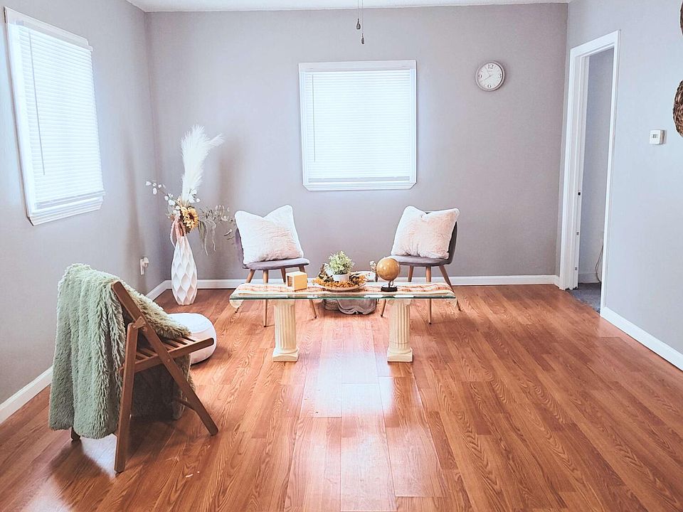 902 Palmer Ave, Kalamazoo, MI 49001 Zillow