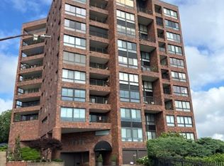 1700 Grandview Ave APT 400, Pittsburgh, PA 15211