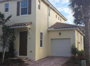 464 Graham Pl, Boynton Beach, FL 33435