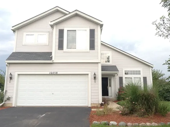 16458 Coventry Ln, Crest Hill, IL 60403