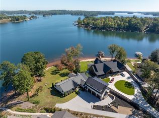 12052 Carnelda Dr, Seneca, SC 29672