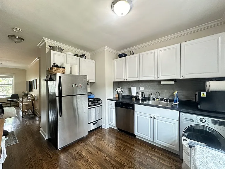 2147 N Fremont St #N2 — Photo 2