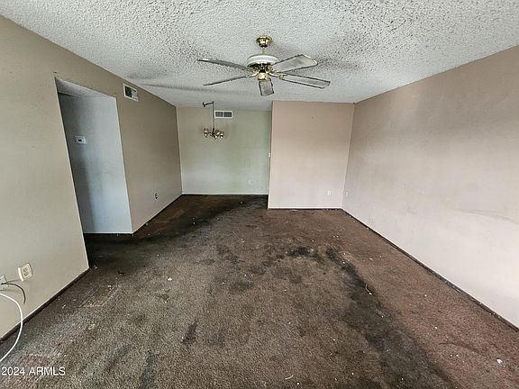 4th image of 10802 N 114TH Avenue