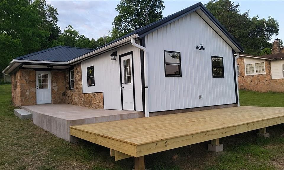 1st image of 28836 Lake Loop