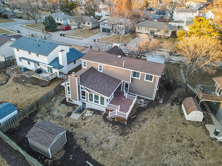 15111 Farnam Cir — Photo 26