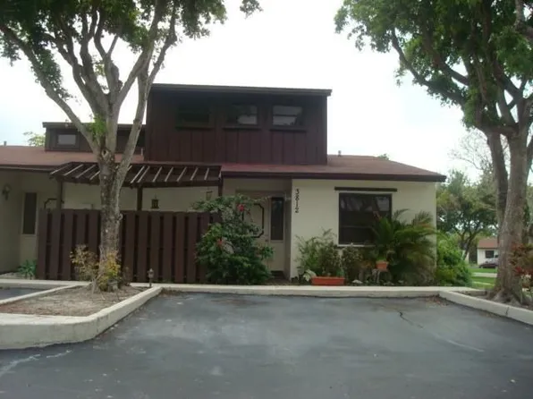 3812 SW 69th Way #1-Q, Miramar, FL 33023