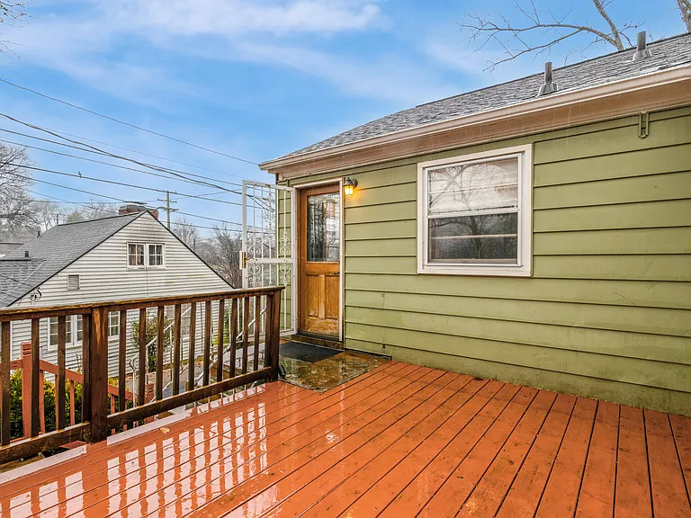 611 W Glenwood Ave — Photo 21