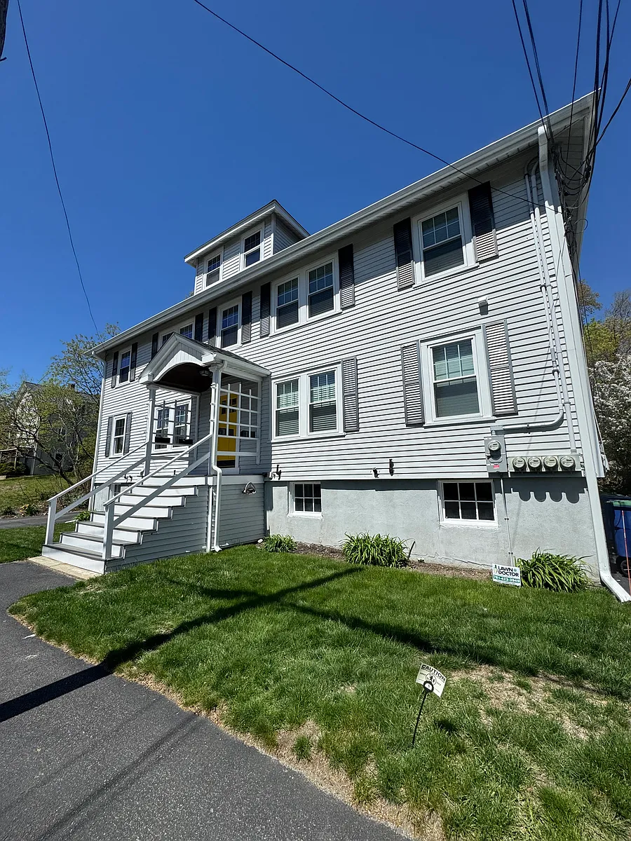 Photo 1 of 15 - 75 Sterling St #3 - Braintree, MA Primary Photo - 75 Sterling St #3