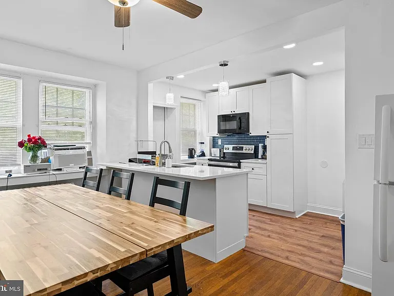 7437 Germantown Ave — Photo 5