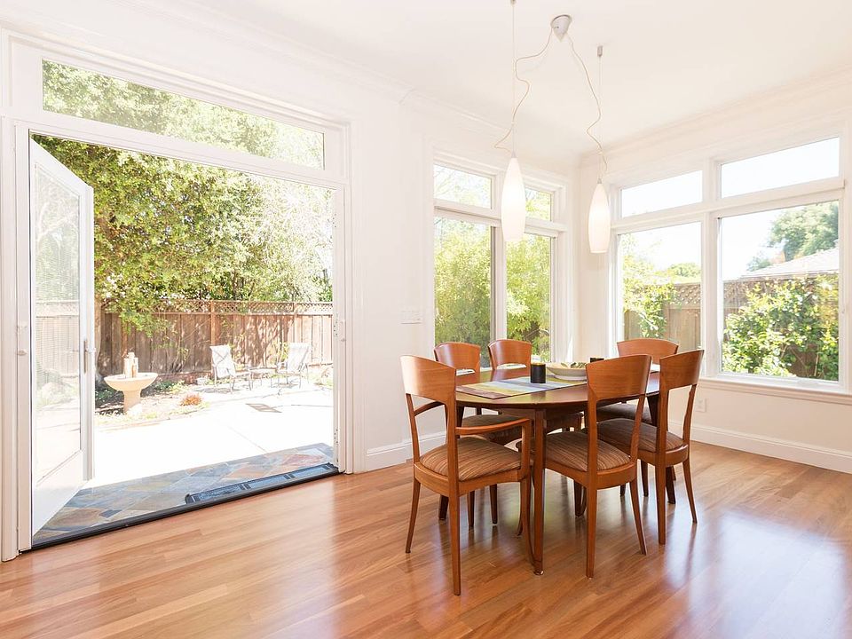 Breakfast room opens to yard