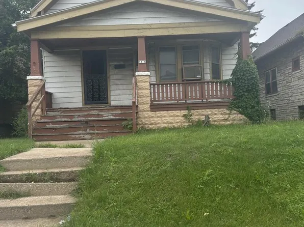 3818 North 27th STREET, Milwaukee, WI 53216