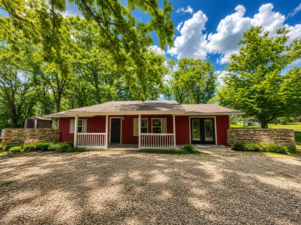 1104 N Ash Street, Mountain View, MO 65548