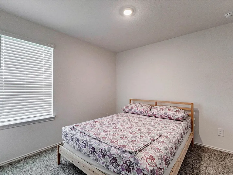 31426 Yatesbury Ln — Photo 5