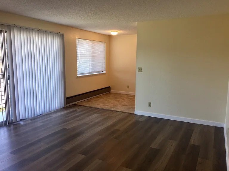 702 S Yakima Ave #3 — Photo 10