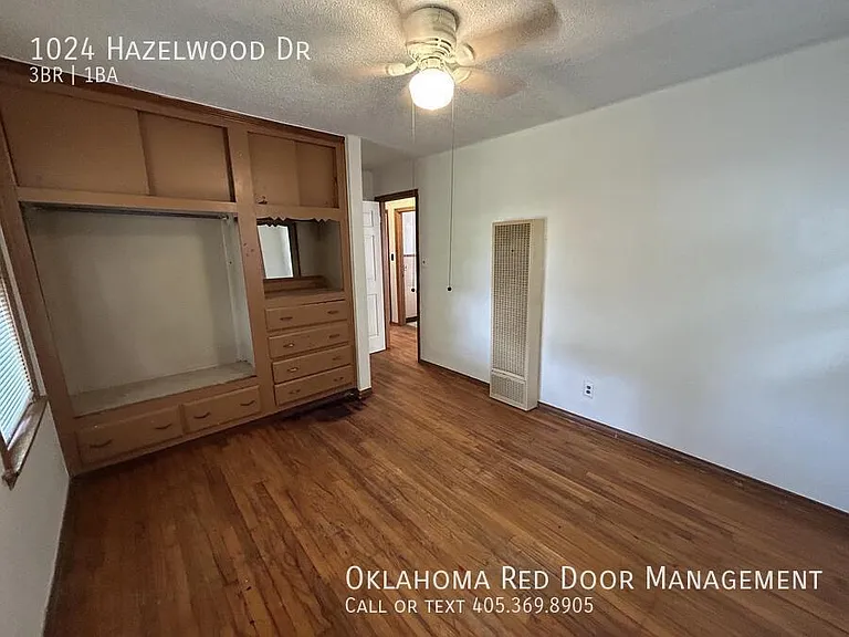 1024 Hazelwood Dr — Photo 10