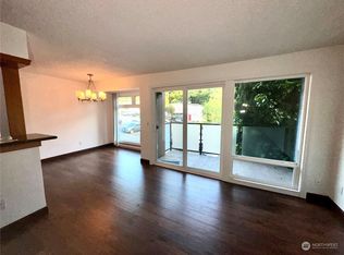 15142 65th Ave S #409, Tukwila, WA