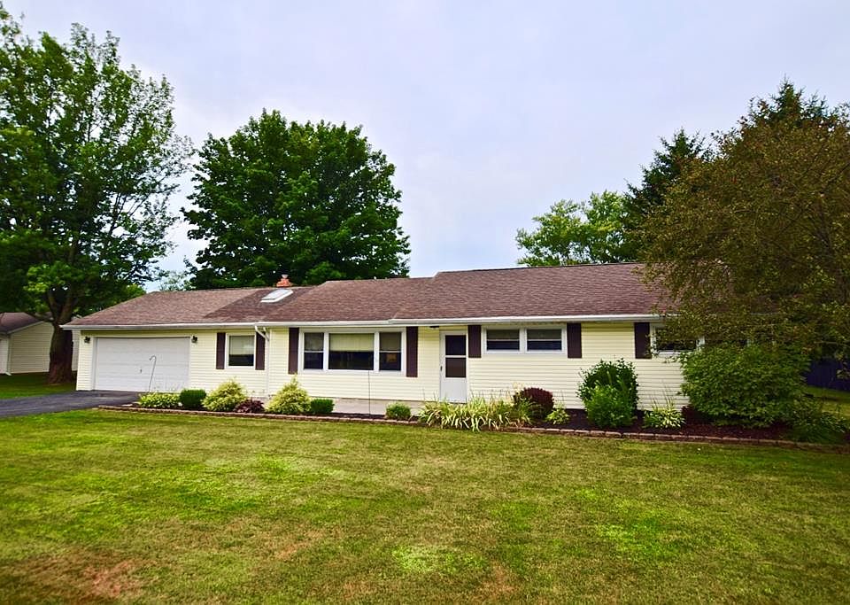 1st image of 467 Linda Mel Dr