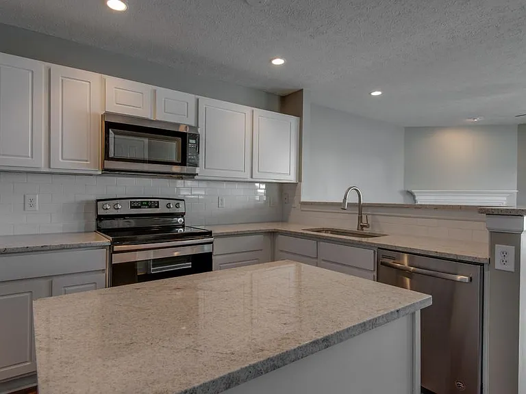3001 Harpeth Springs Dr — Photo 2