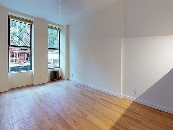3rd image of 303 E 76th St #1F