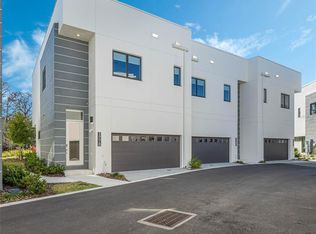 1778 Mondrian Cir, Winter Park, FL 32789