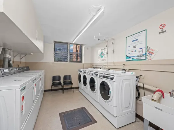 1577 East 17th Street image 20 of 24