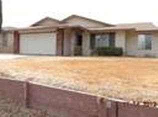 2040 Ruby Dr, Barstow, CA 92311