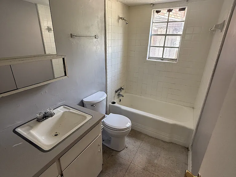 2220 Ticknor Dr — Photo 29
