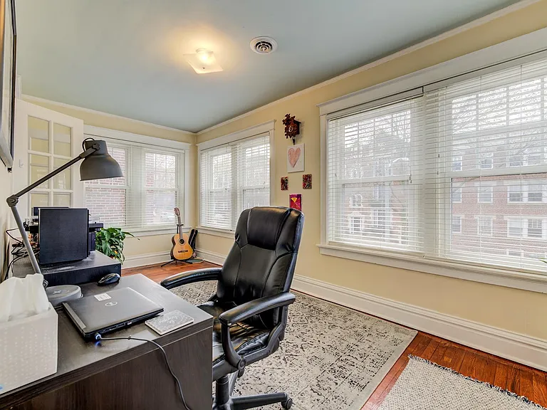 6331 Southwood Ave #2E — Photo 17