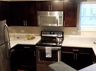 1704 Ontario Ave APT 104, Naperville, IL 60563