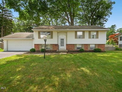 4 Iroquois Drive, Saratoga Springs, NY, 12866