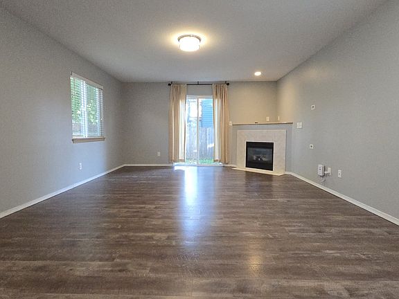 3rd image of 8550 N Allegheny Ave