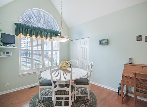 4th image of 4037 Pheasant Ct