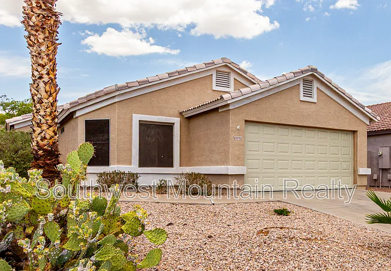 33782 N Mercedes Dr — Photo 6