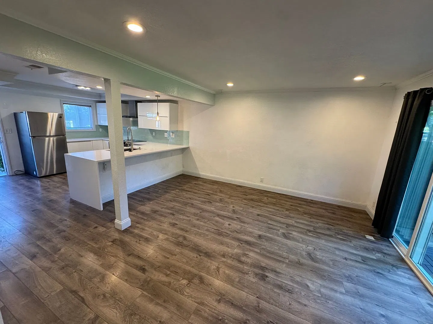 Danville Townhouse 2 bed / 1.5 bath - Near downtown, small dogs OK — Photo 4