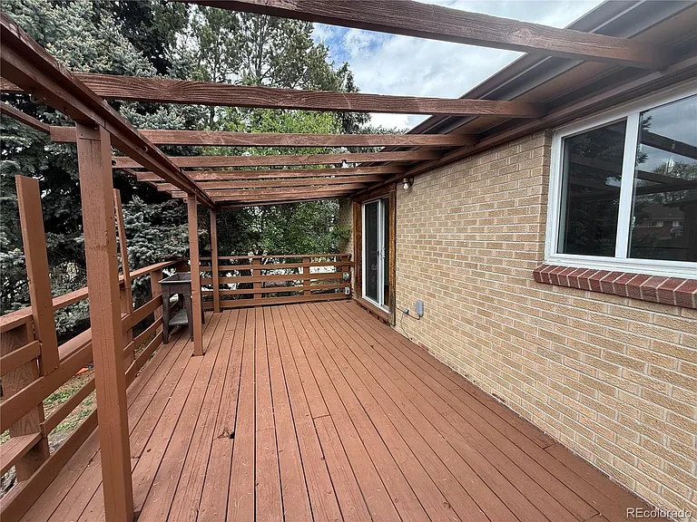 10478 Pearl Way — Photo 8
