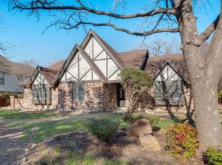 6540 Lake Side Cir, North Richland Hills, TX 76180