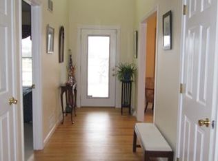 47 W Huntington Cir, Dover, DE 19904