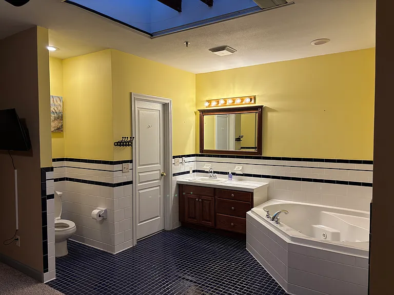 413 Broadway St #E — Photo 15