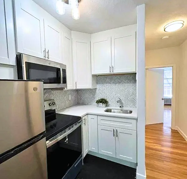 11 Cazenove St #3 — Photo 6